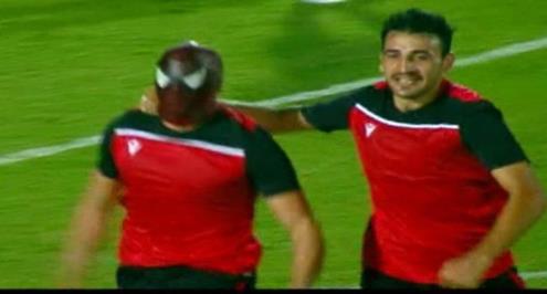 احتفال "سبايدر مان" المصري.. يعاقب عليه في ألمانيا ولا يلتفت له اليويفا والإنجليز